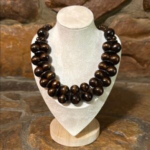 Elegant Brown Beaded Necklace